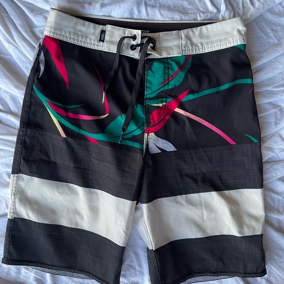 ✨SOLD✨Van’s Swim Shorts - Picture 1 of 5